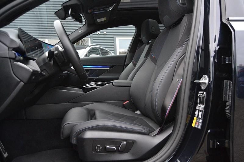 Brugt BMW i5 442 kW (601 HK) 2024 Mørkblåmetal Stationcar