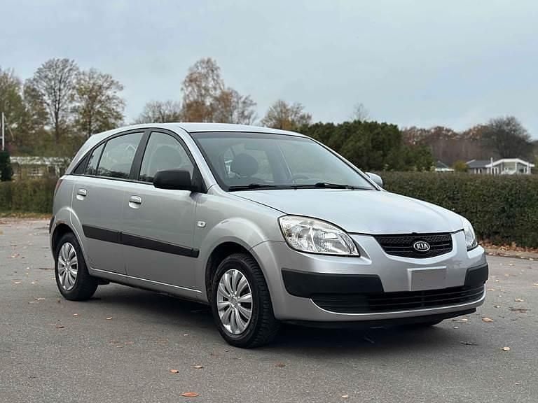 Brugt 2008 Kia Rio Hatchback | 15.000 kr. - Billede 1/3