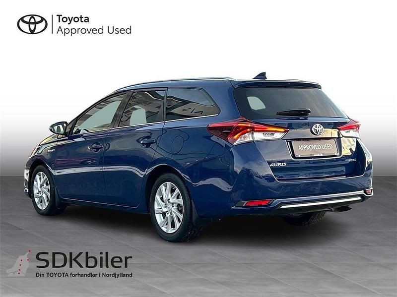 Brugt Toyota Auris Touring Sports Comfort 136 HK (100 kW) 2019 Blå Stationcar