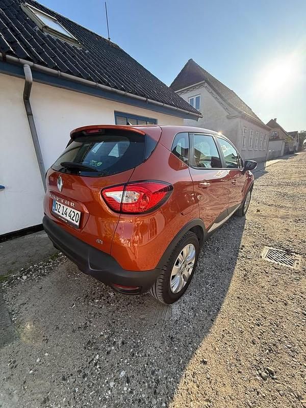Brugt Renault Captur 90 HK (66 kW) 2014 Orange SUV