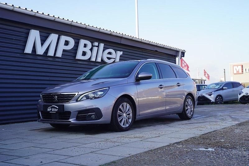 Gråmetal Brugt 2019 Peugeot 308 Prestige Hatchback | 89.900 kr. (Fair pris) - Billede 1/4