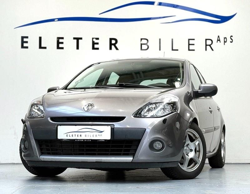 Grå Brugt 2012 Renault Clio III Expression Hatchback | 29.900 kr. (Fair pris) - Billede 1/4