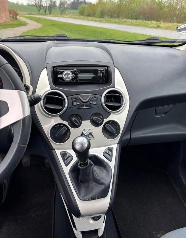 Brugt Ford Ka Titanium 69 HK (50 kW) 2012 sort Hatchback