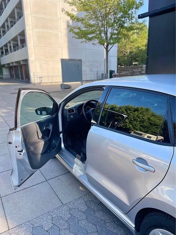 Brugt 2011 VW Polo Hatchback | 29.999 kr. (Super pris) - Billede 1/4