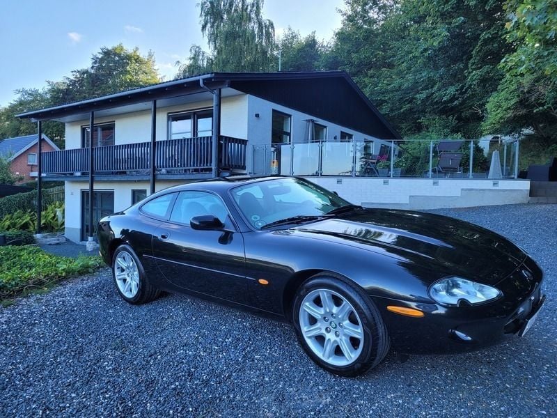 Brugt Jaguar XK8 294 HK (216 kW) 1997 Sort Coupe