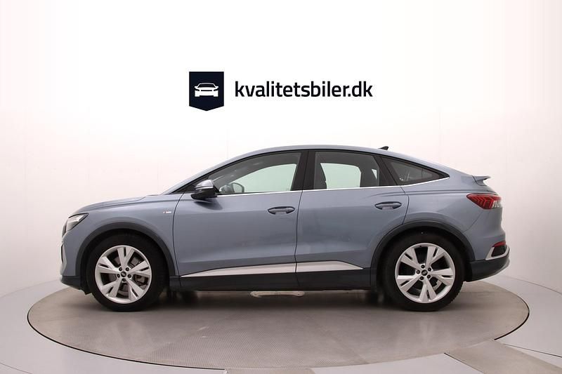 Brugt Audi Q4 e-tron S-Line 150 kW (204 HK) 2021 Lysblåmetal SUV