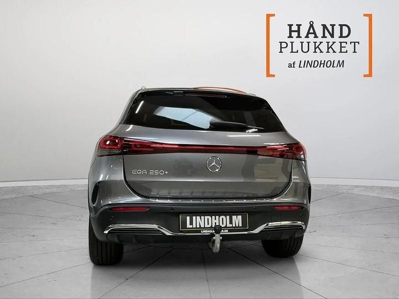 Brugt Mercedes EQA250+ AMG line 139 kW (190 HK) 2023 Gråmetal SUV