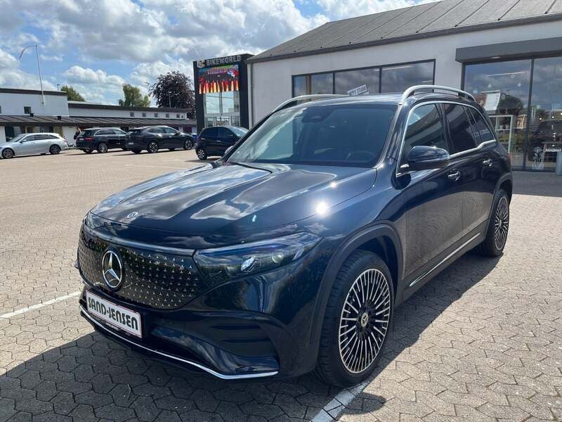 Sortmetal Brugt 2024 Mercedes EQB300 AMG line SUV | 449.900 kr. - Billede 1/4