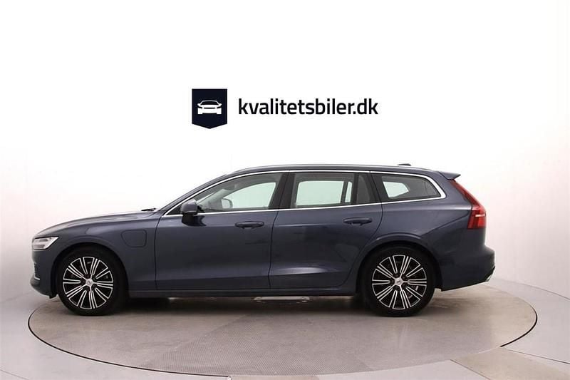 Brugt Volvo V60 Inscription 340 HK (250 kW) 2022 Lysblå Stationcar