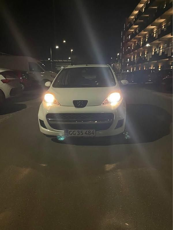 Brugt Peugeot 107 2011 Hatchback