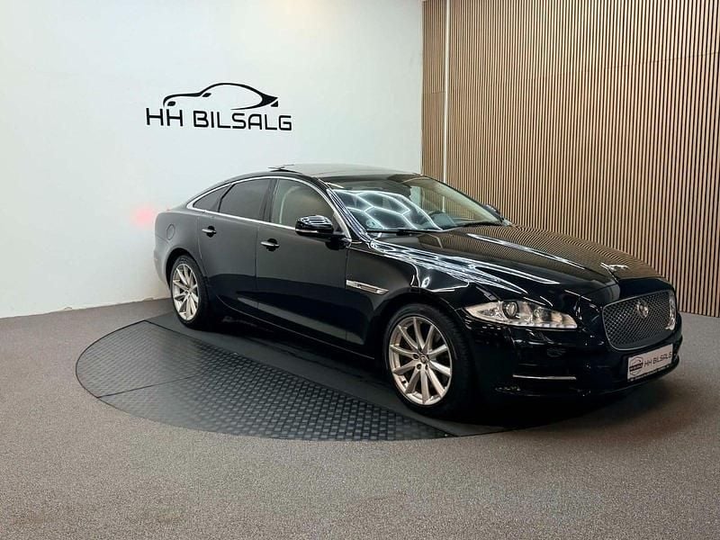 Brugt Jaguar XJ Premium Luxury 275 HK (202 kW) 2012 Sort Sedan