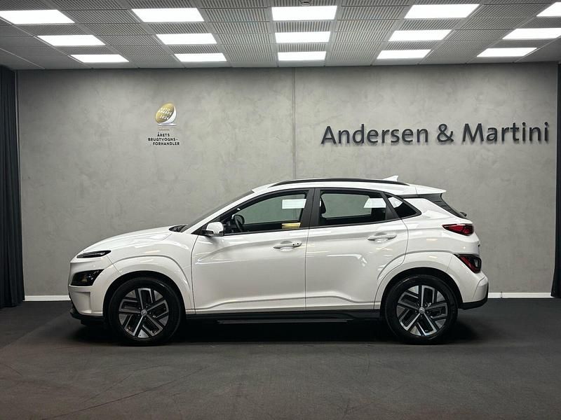 Brugt Hyundai Kona Select 100 kW (136 HK) 2022 Atlaswhite SUV