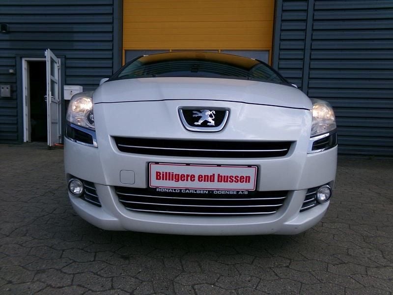 Brugt 2011 Peugeot 5008 Premium MPV | 53.999 kr. (Lidt for dyr) - Billede 1/4