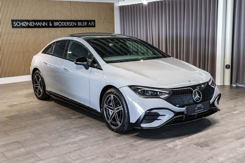 Grå Brugt 2024 Mercedes EQE350 AMG line Sedan | 599.900 kr. (Dyr) - Billede 1/4