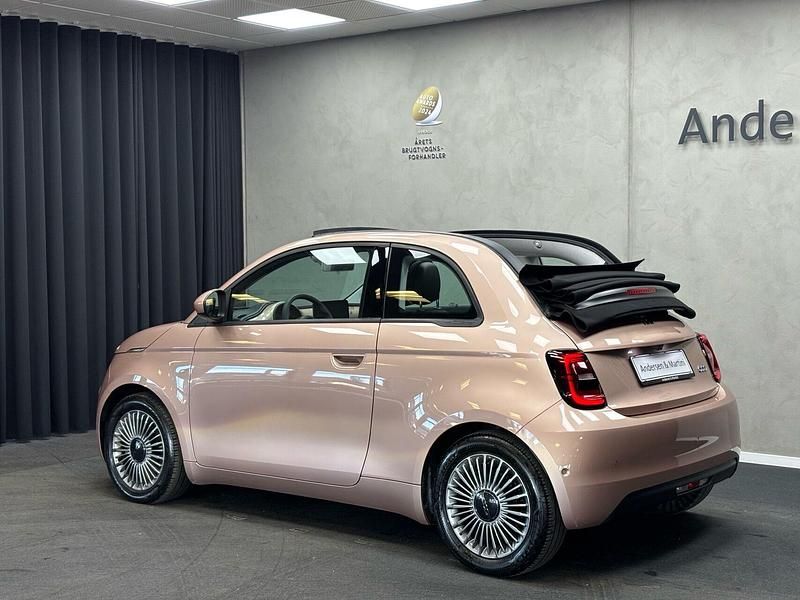 Brugt Fiat 500e Icon 86 kW (118 HK) 2023 Rosegold Cabriolet