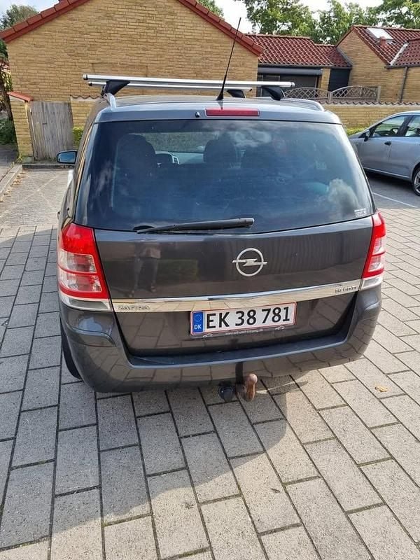 Brugt Opel Zafira 120 HK (88 kW) 2009 MPV