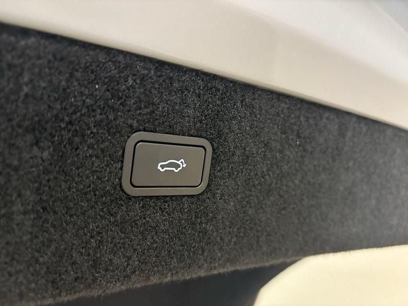 Ny Polestar 4 400 kW (544 HK) 2025 Magnesium SUV