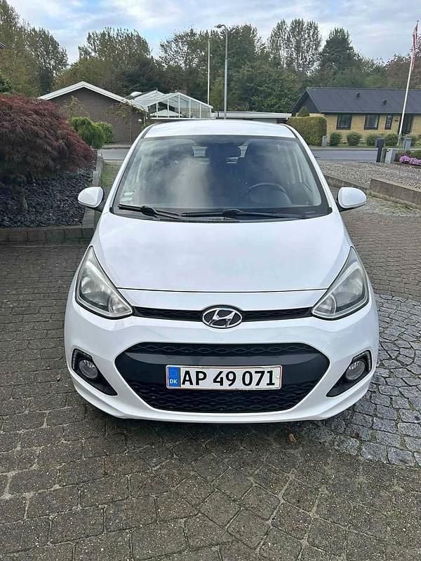 Hvid Brugt 2014 Hyundai i10 Hatchback | 39.000 kr. (Fair pris) - Billede 1/4