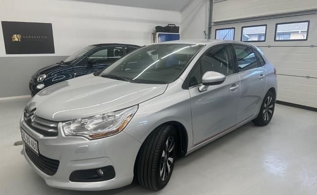 Brugt Citroën C4 Comfort 115 HK (84 kW) 2013 Grå Hatchback