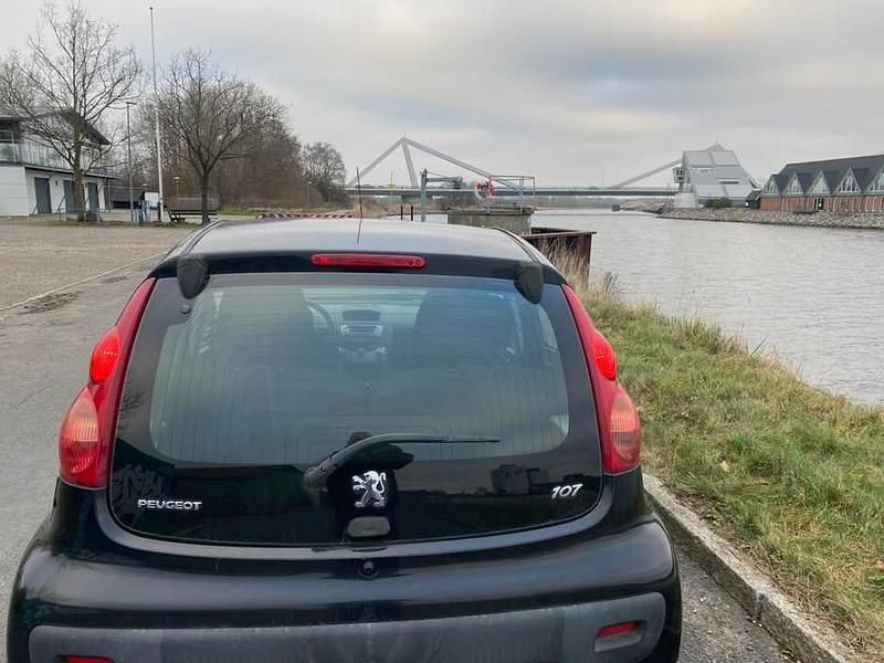 Brugt Peugeot 107 68 HK (50 kW) 2009 Hatchback