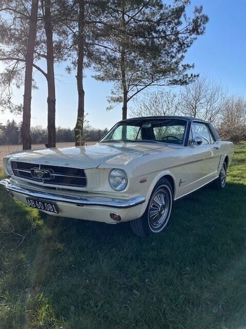 Gul Brugt 1965 Ford Mustang Coupe | 139.000 kr. - Billede 1/4