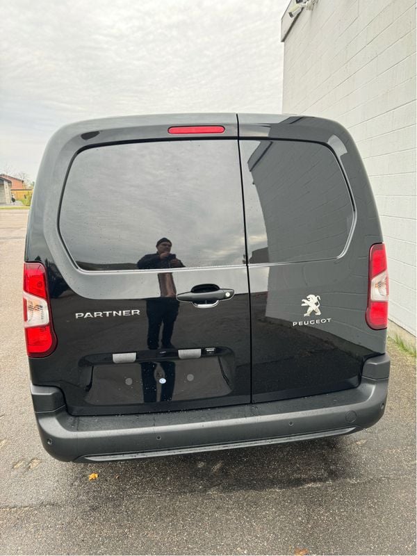 Brugt Peugeot Partner 100 HK (73 kW) 2024 MPV