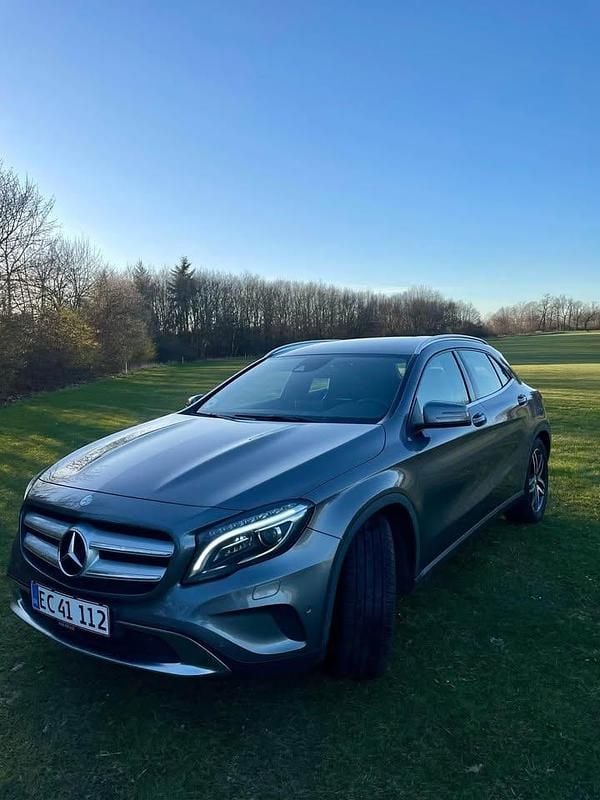 Brugt Mercedes GLA200 Urban 156 HK (114 kW) 2016 Grå SUV
