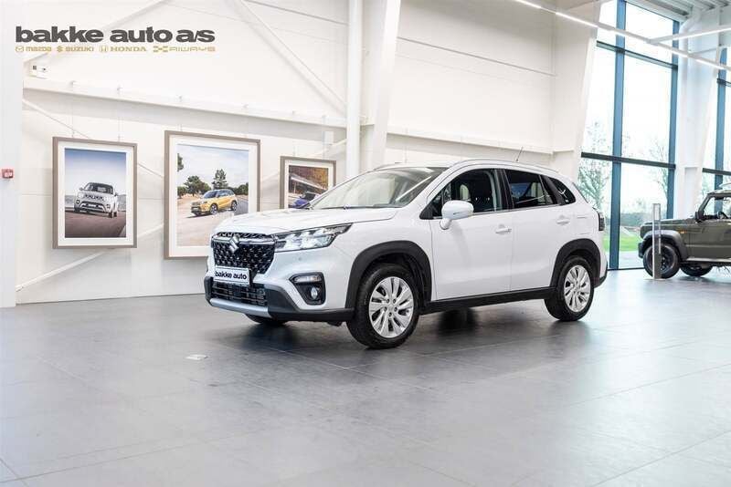 Hvidmetal Brugt 2023 Suzuki SX4 S-Cross Active SUV | 239.900 kr. (Lidt for dyr) - Billede 1/4