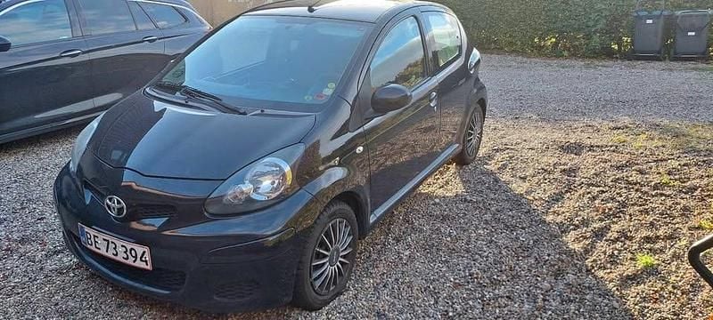 Brugt Toyota Aygo 68 HK (50 kW) 2011 Hatchback
