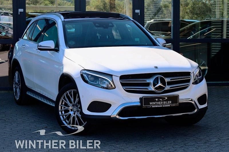 Gulmetal Brugt 2017 Mercedes GLC220 Van | 209.900 kr. - Billede 1/4