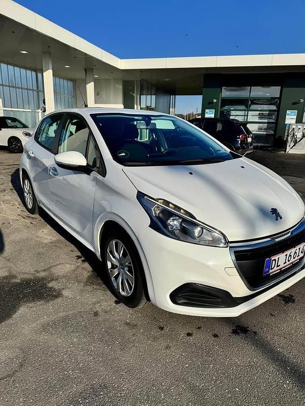 Brugt Peugeot 208 68 HK (50 kW) 2015 Hvid Hatchback