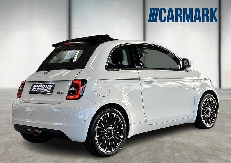 Brugt Fiat 500e La Prima 86 kW (118 HK) 2023 Sortmetal Cabriolet