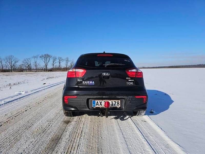 Brugt Kia Rio 83 HK (61 kW) 2015 Sort Hatchback