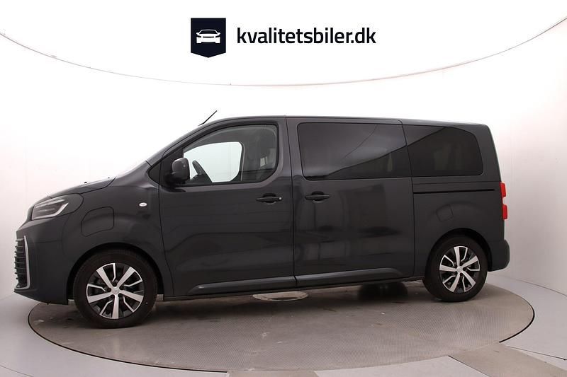 Brugt Toyota Proace Verso 100 kW (136 HK) 2024 Gråmetal Stationcar