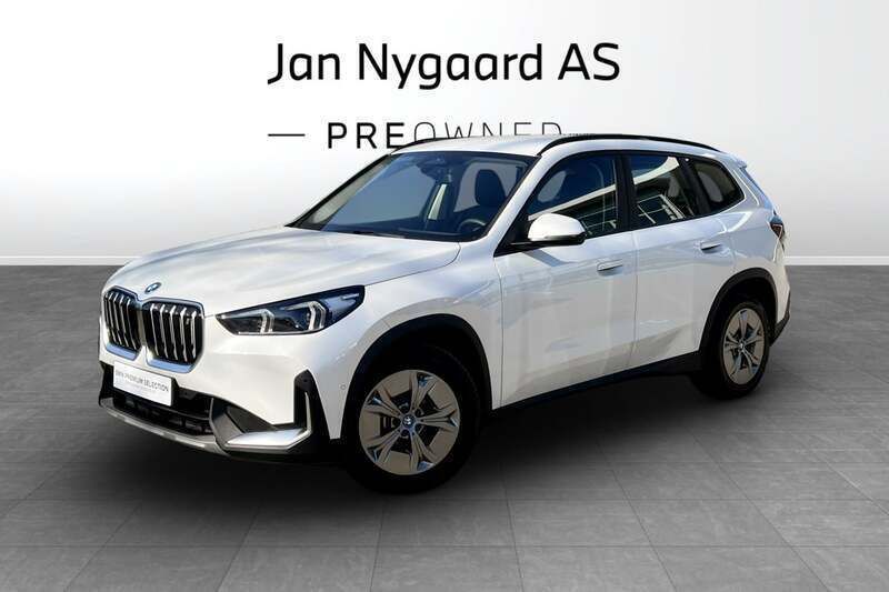 Hvidmetal Ny 2024 BMW iX1 Luxury Line SUV | 379.000 kr. - Billede 1/4