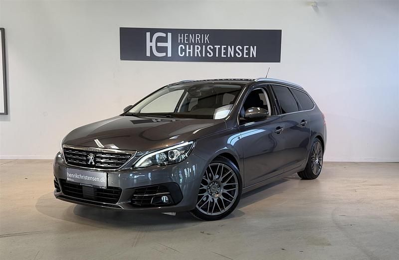 Grå platinium Brugt 2021 Peugeot 308 SW Stationcar | 154.900 kr. - Billede 1/4