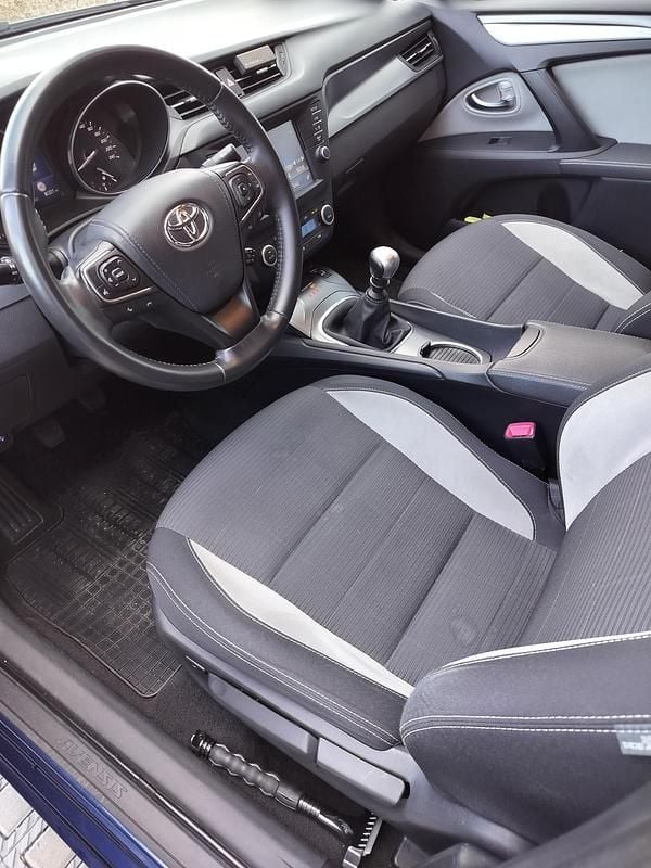 Brugt Toyota Avensis T2 147 HK (108 kW) 2015 Blå Sedan