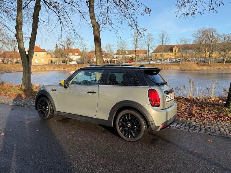 Brugt Mini Cooper SE 135 kW (184 HK) 2022 Hatchback