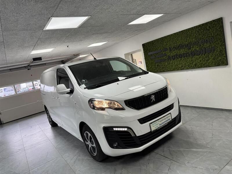 Ikke angivet Brugt 2021 Peugeot Expert Premium Van | 129.700 kr. - Billede 1/4