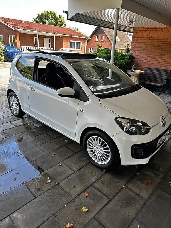 Brugt VW up! high up! 107 HK (78 kW) 2013 Hvid Hatchback