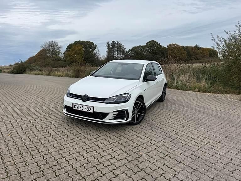 Brugt 2020 VW Golf VII GTE Hatchback | 159.900 kr. (Fair pris) - Billede 1/3