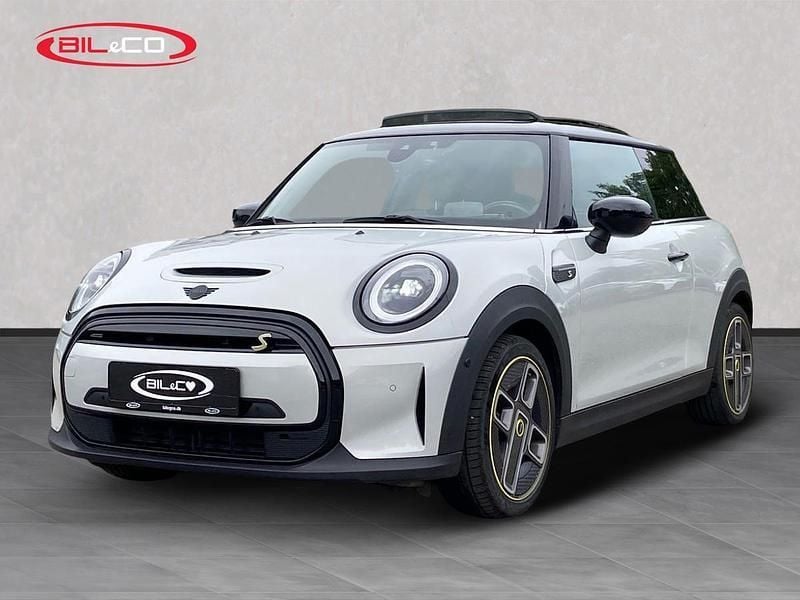 White silver Brugt 2021 Mini Cooper SE Hatchback | 154.900 kr. (Fair pris) - Billede 1/4