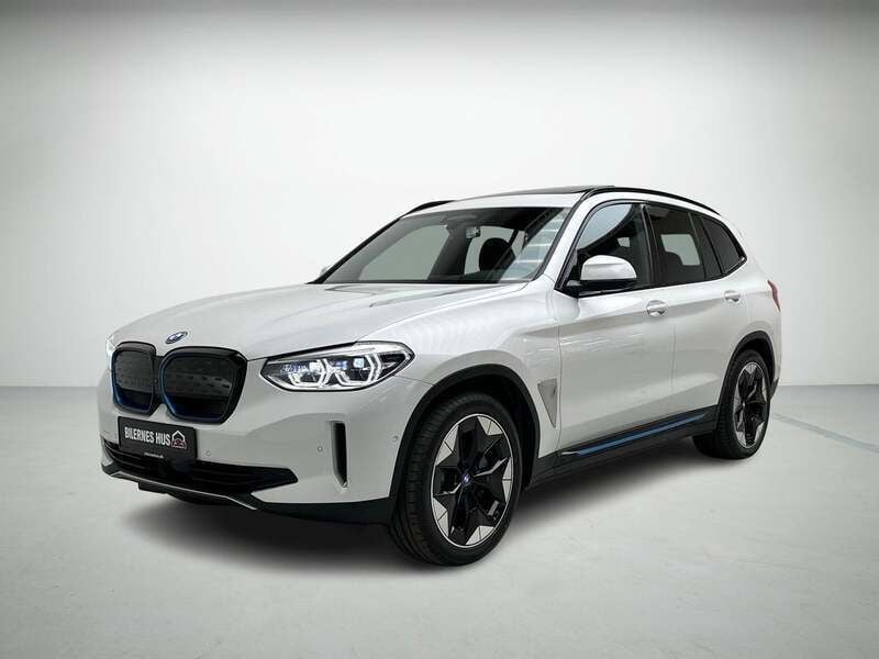 Hvidmetal Brugt 2021 BMW iX3 SUV | 329.900 kr. (Fair pris) - Billede 1/4