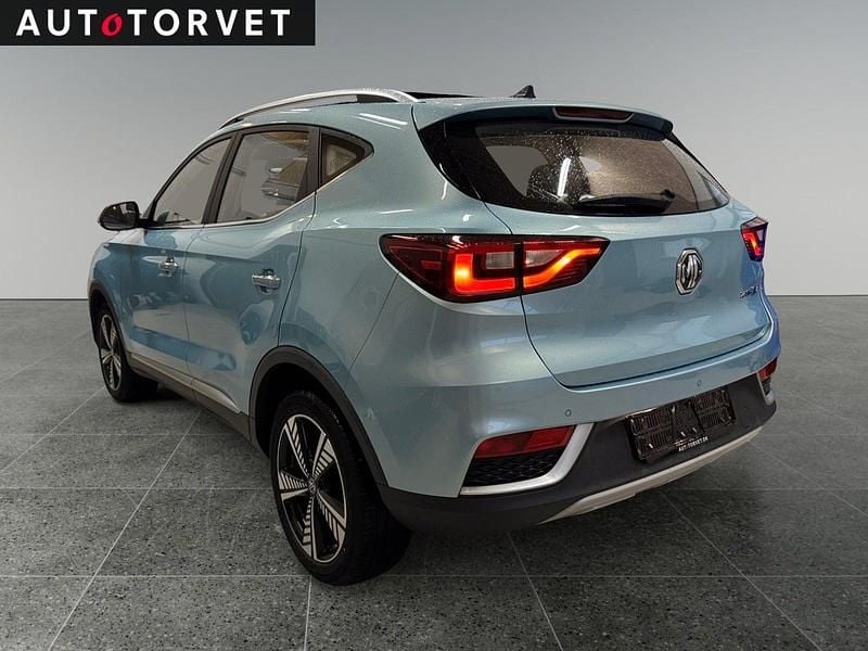 Brugt MG ZS Luxury 105 kW (143 HK) 2020 Lysblåmetal Sedan