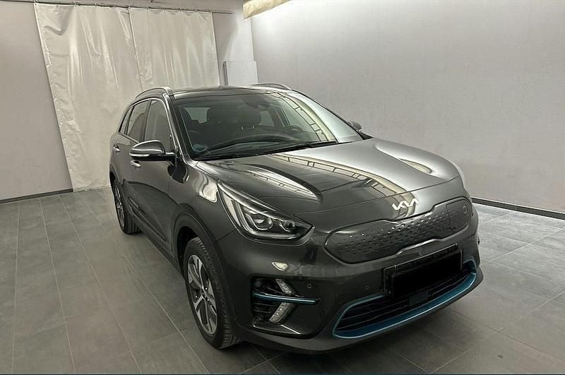 Gråmetal Brugt 2022 Kia e-Niro Spirit SUV | 184.800 kr. (Fair pris) - Billede 1/4