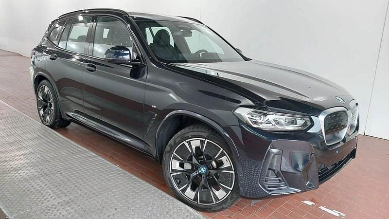 Carbonsortmetal Brugt 2023 BMW iX3 M Sport SUV | 369.500 kr. (Fair pris) - Billede 1/4