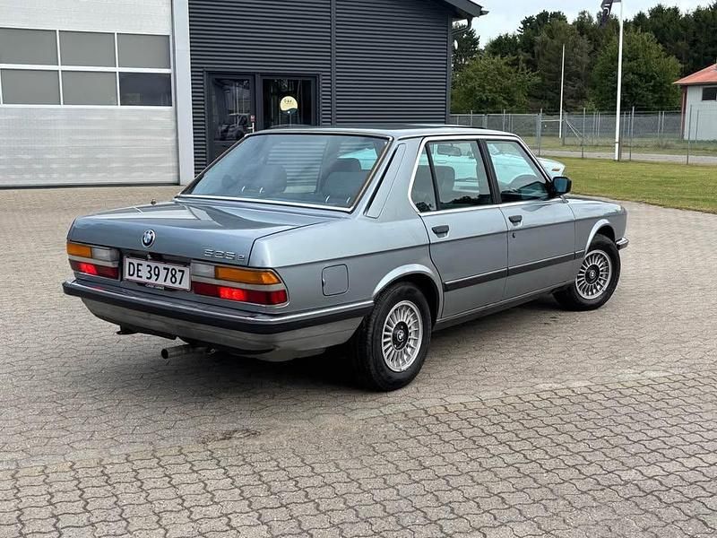 Brugt BMW 525 122 HK (89 kW) 1986 Sedan