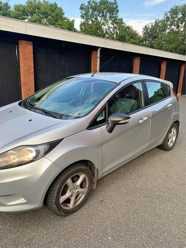 Brugt Ford Fiesta 90 HK (66 kW) 2010 Hatchback