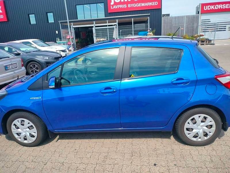 Brugt 2019 Toyota Yaris Hybrid Hatchback | 110.000 kr. (God pris) - Billede 1/4