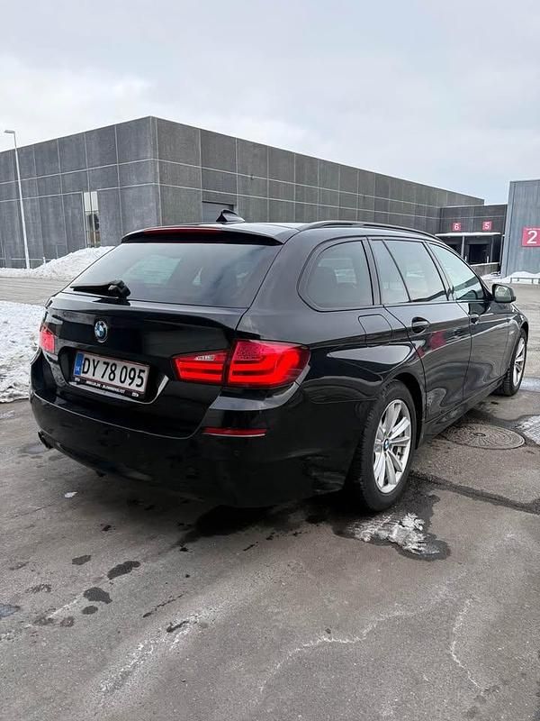 Brugt BMW 520 Shadowline 184 HK (135 kW) 2011 Sort Stationcar